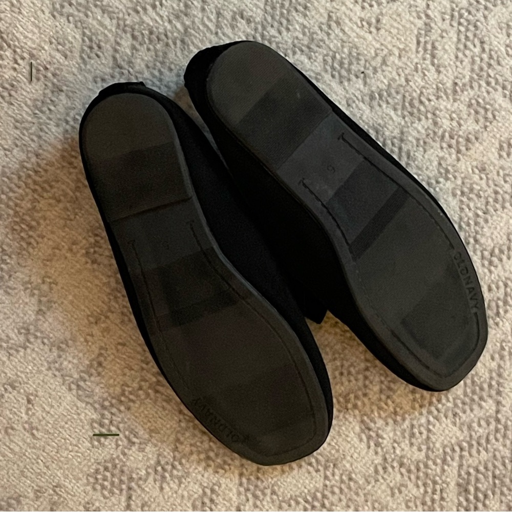 Old Navy Girl’s Black ballet Flats Mary Jane’s with big velvet Bow 5 big kids - Picture 10 of 14